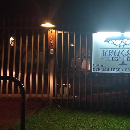 Kruger'S Guest House White River Esterno foto
